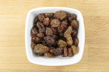 Raw Sultanas or Raisins