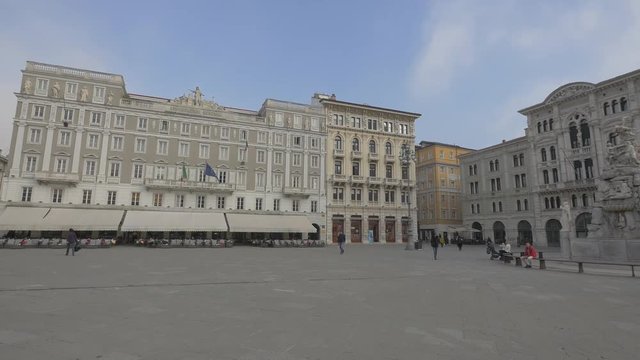 Palazzo Stratti in Unity Square
