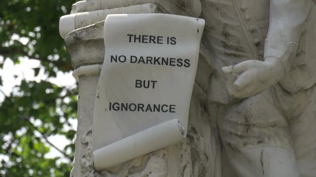 William Shakespeare's quote on a statue