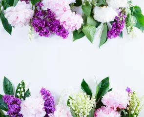 Photo sur Plexiglas Muguet lilac, pink peonies and lilly of the walley