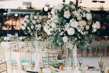Wedding table decor in white green tones