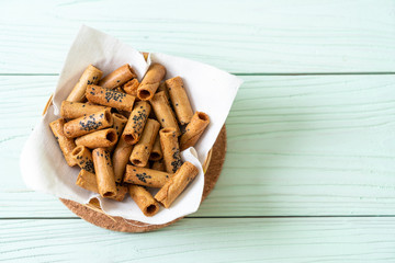 Thai crispy coconut roll