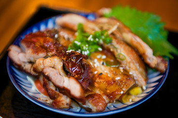 Fototapeta premium Delicious grilled chicken on dish