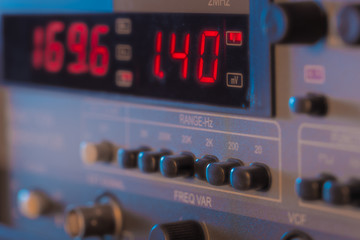 display of electronic measuring instrument