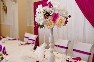 Flower decoration of wedding table