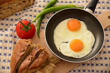 Sahanda yumurta