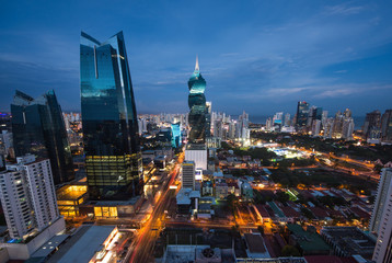 Fototapeta na wymiar Financial center of Panama City, Panama