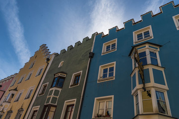 Sterzing Altstadtfassaden mit Zinnengiebel Treppengiebel