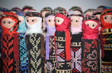 Jordan, women dolls