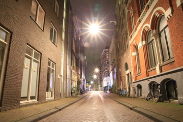 Obraz premium Night City Amsterdam Street Quiet