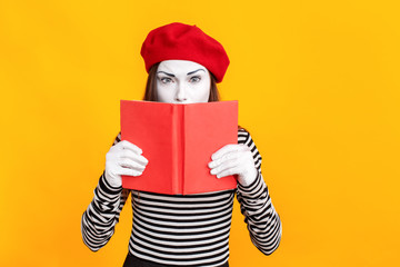 Portrait of cunning mime woman spy