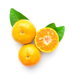 Fototapeta na wymiar fresh orange with leaf isolated on white in top view