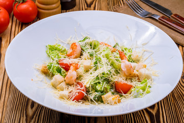 salad caesar with shrimps