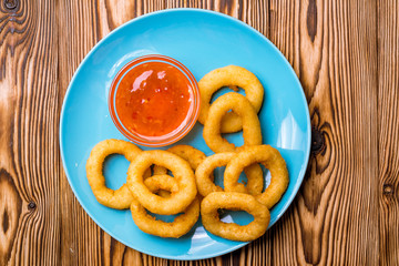 Onion rings in batter