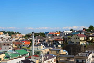 銭湯のある町の風景俯瞰
銭湯の煙突のある懐かしさを感じる街だ