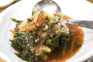 young radish kimchi, watery kimchi (asian food)