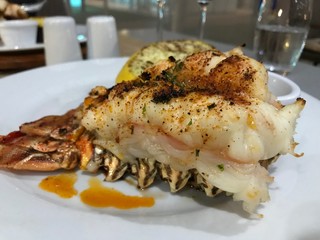 homard lobster charnu