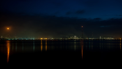 Fototapeta premium industry by the river
