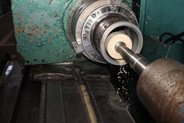 Internal grinding of a hole with cooling on a machine tool at a machine building plant