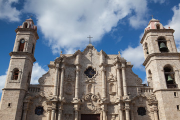 Fototapeta na wymiar Plaza de la Catedral in Old Havana , Cuba