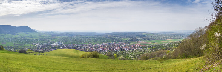 Fototapeta na wymiar panoramic view to Owen from the Castle Teck Germany