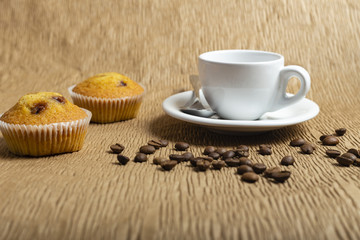 Tazza di caffè e plumcake