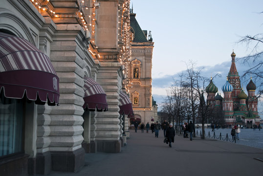 Moscow's GUM/RYM Shopping centre next to St. Basil's Cathedral in Red Square. 