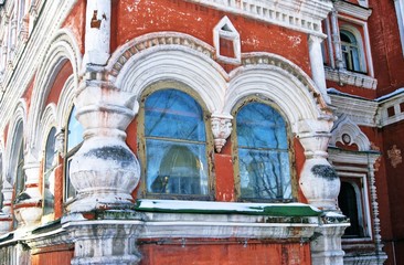 Fototapeta premium Architecture of Moscow city. Chamber of Averky Kirillov at Bersenevka, popular landmark, famous historical building in Moscow city center, on Bersenevskaya embankment.