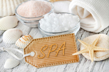 Spa - Wellness - Muscheln und Salz