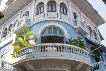 balcony on beautiful facade, historic building exterior in old town - Casco Viejo, Panama City  - obrazy, fototapety, plakaty