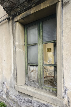 aprire la finestra sulla miseria - 105