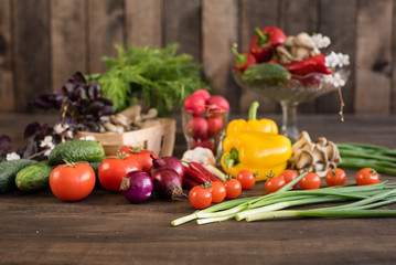 Obraz na płótnie Canvas Fresh healthy organic vegetables. Food background