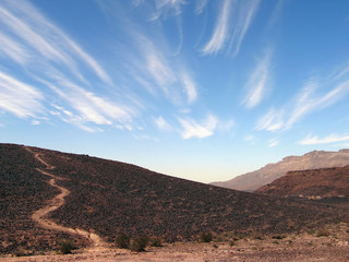 Trail in the crater of Makhtesh Ramon
