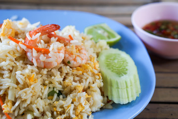 Fried rice with shrimp, squid