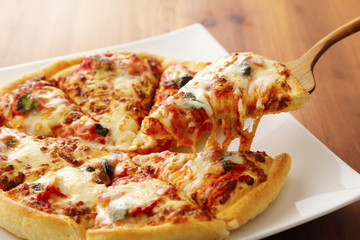 ピザ　マルゲリータ　Pizza Margherita