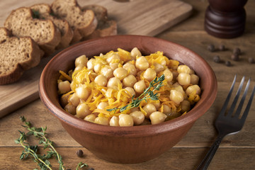 lunch chickpea bread Breakfast fried carrots organic, vegan and delicious