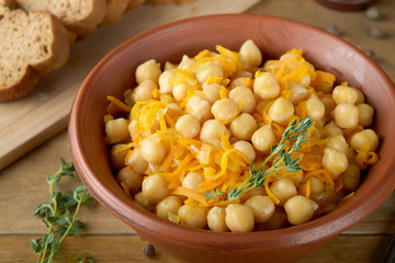 lunch chickpea bread Breakfast fried carrots organic, vegan and delicious