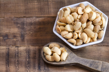 Salted peanut seeds - Arachis hypogaea