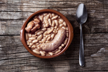 cassoulet de Castelnaudary, a French bean stew