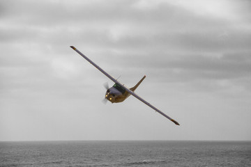 Cessna 210 flyby