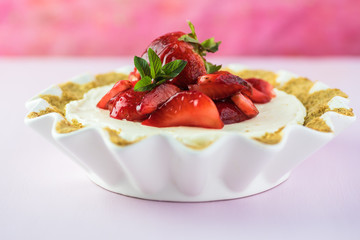 Pretzel strawberry pie. Selective focus.