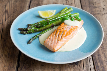 salmon and asparagus