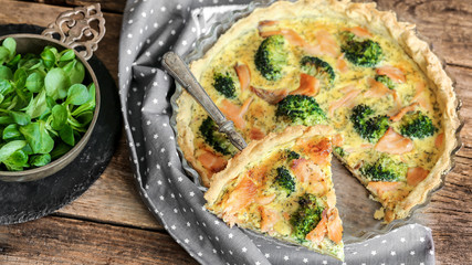 tarte et part au saumon et brocolis 2