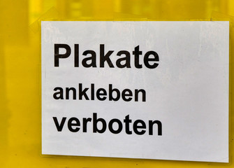 Plakate ankleben verboten