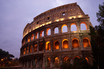 Fototapeta na wymiar Dawn Coliseum, Rome, Italy.