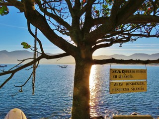 Sil&ecirc;ncio &eacute; Bom!