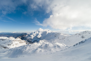 Fototapeta na wymiar beautiful mountains ski resort in Alps