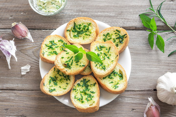 Garlic bread with herbs
