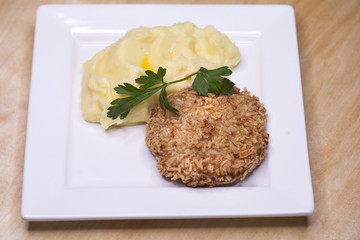 Cutlets with turkey and mashed potatoes
