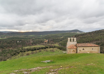 Fototapeta na wymiar San Pantaleón de Losa, Burgos